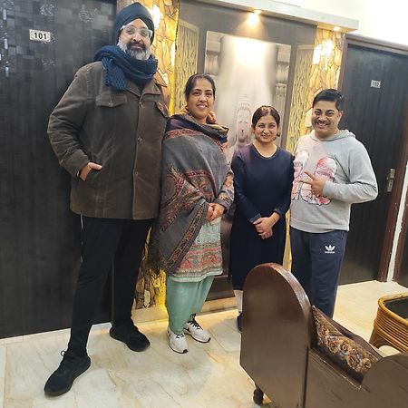 4N Homestay- Golden Temple View Amritsar Exterior foto